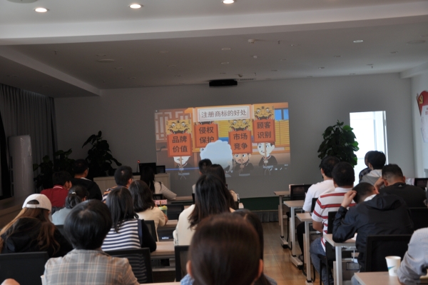 DSC_0142(1)(1) DSC_0142(1)(1)