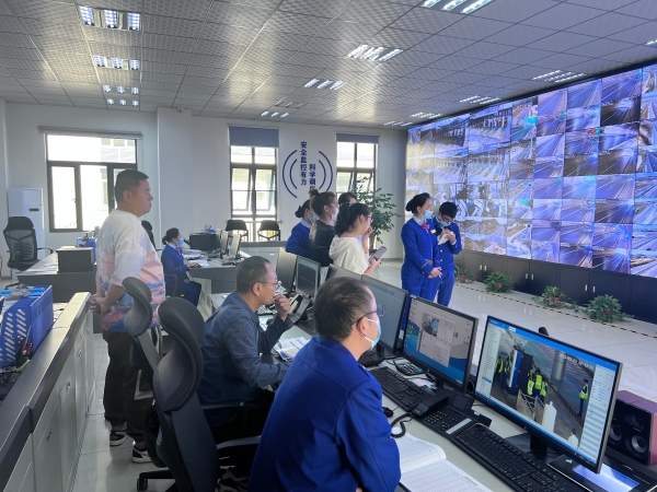 8c5a0a7e4fd5dc7e87b75801f536b23(1) 8c5a0a7e4fd5dc7e87b75801f536b23(1)